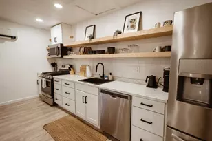 1810 N 11th St, Waco, TX 76707 - Photo 23