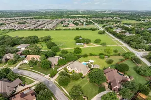 3916 Maggies, Denton, TX 76210 - Photo 39