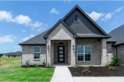 205 Stuart, Paradise, TX 76073 - Photo 3