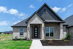 205 Stuart, Paradise, TX 76073 - Photo 3