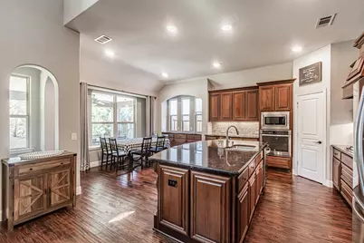 1312 Senna Drive, Burleson, TX 76028 - Photo 11