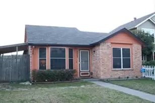 9909 Pack Saddle Trail, Fort Worth, TX 76108 - Photo 1