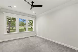 221 St Andrews Dr, Mabank, TX 75156 - Photo 9