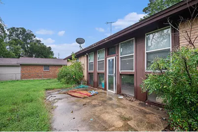 4616 Starlight Drive, Haltom City, TX 76117 - Photo 31