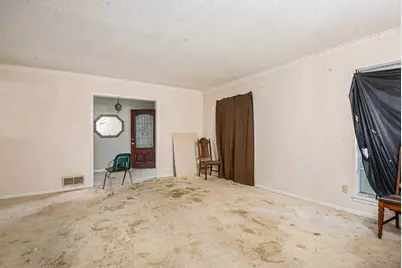 4616 Starlight Drive, Haltom City, TX 76117 - Photo 9