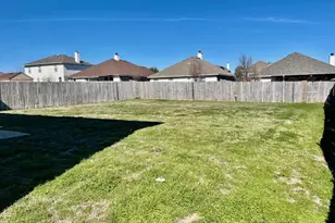 820 Wrigley Dr, Burleson, TX 76028 - Photo 35