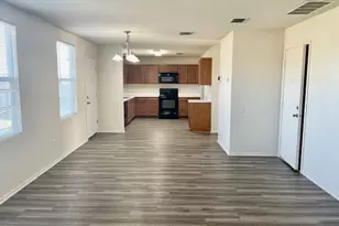 820 Wrigley Dr, Burleson, TX 76028 - Photo 13