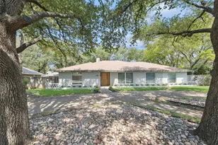 7631 Meadow Rd, Dallas, TX 75230 - Photo 3