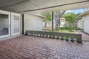 7631 Meadow Rd, Dallas, TX 75230 - Photo 21