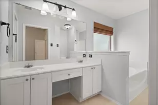 3018 Stroll Dr, Granbury, TX 76049 - Photo 21