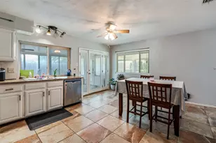 2518 Via Avenida, Carrollton, TX 75006 - Photo 7