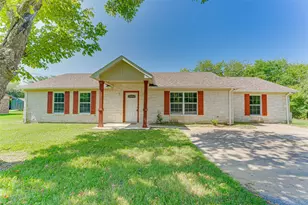 506 E Broadmore Ave, Wills Point, TX 75169 - Photo 1