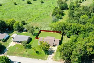 506 E Broadmore Ave, Wills Point, TX 75169 - Photo 29