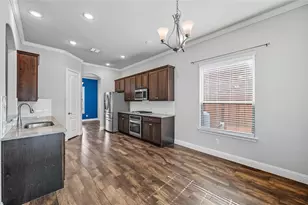 300 Burberry Dr, Grand Prairie, TX 75052 - Photo 19