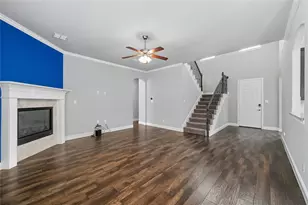 300 Burberry Dr, Grand Prairie, TX 75052 - Photo 11