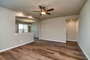 720 Harvest Moon Dr, Venus, TX 76084 - Photo 5