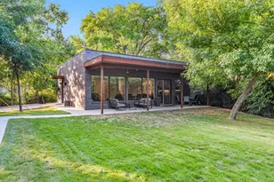 4798 Iberia Ave, Dallas, TX 75207 - Photo 17