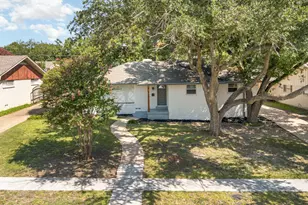 809 Carroll Dr, Garland, TX 75041 - Photo 33