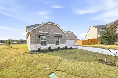 1100 Trinity Drive, Springtown, TX 76082 - Photo 5