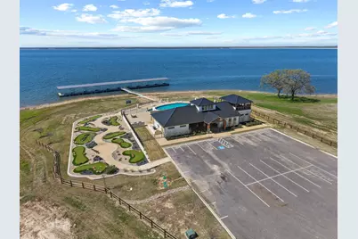 800 Peninsula Drive, Honey Grove, TX 75446 - Photo 29