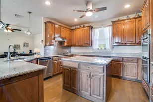 949 Stephen Ct, Farmersville, TX 75442 - Photo 1