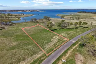 237 Lakeshore Ter, Windom, TX 75492 - Photo 1