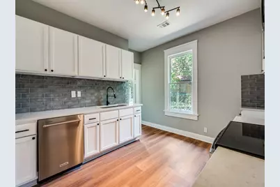 1425 S Lake Street, Fort Worth, TX 76104 - Photo 13