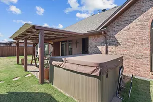 609 Oak St, Pilot Point, TX 76258 - Photo 23