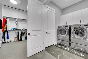 2203 Becky Ln, Cedar Hill, TX 75104 - Photo 11