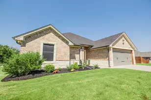 2404 Duro Ct, Granbury, TX 76048 - Photo 35