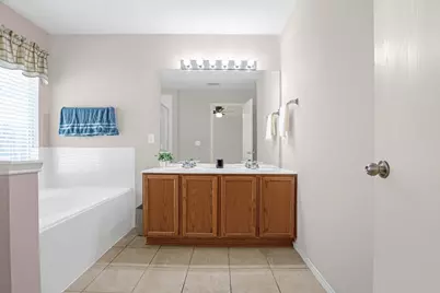 4507 Falcon Drive, Sherman, TX 75092 - Photo 13