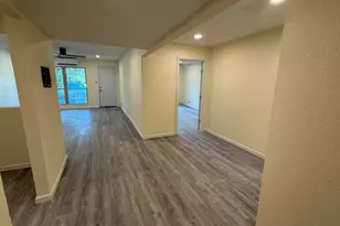 5065 Ridglea Ln, Fort Worth, TX 76116 - Photo 3