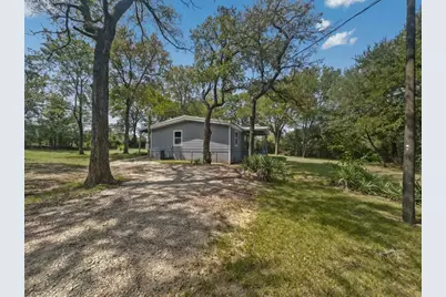 408 W Bells Boulevard, Bells, TX 75414 - Photo 1