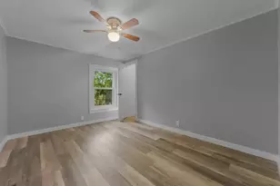 408 W Bells Blvd, Bells, TX 75414 - Photo 15