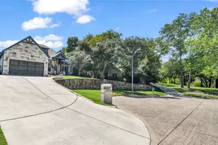 305 Familia Ct, Azle, TX 76020 - Photo 37