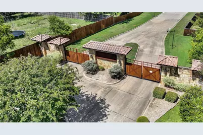 305 Familia Court, Azle, TX 76020 - Photo 3