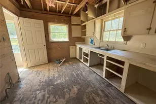 1130 N Ollie St, Stephenville, TX 76401 - Photo 23