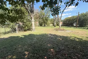 1130 N Ollie St, Stephenville, TX 76401 - Photo 33