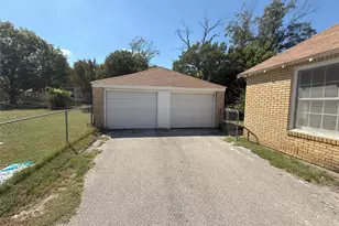 1130 N Ollie St, Stephenville, TX 76401 - Photo 37