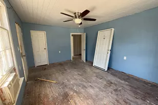 1130 N Ollie St, Stephenville, TX 76401 - Photo 5