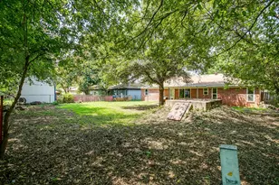 813 Colony Dr, Crowley, TX 76036 - Photo 17