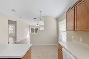 8208 Storm Chaser Dr, Fort Worth, TX 76131 - Photo 5