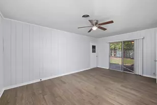 2108 Bettibart St, Fort Worth, TX 76134 - Photo 9