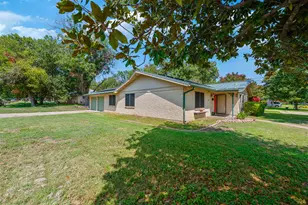 2108 Bettibart St, Fort Worth, TX 76134 - Photo 5