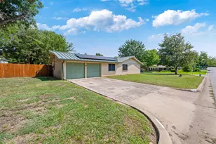 2108 Bettibart St, Fort Worth, TX 76134 - Photo 7