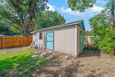 2108 Bettibart Street, Fort Worth, TX 76134 - Photo 23