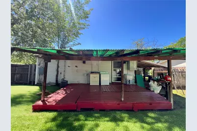 304 Lockwood Street, White Settlement, TX 76108 - Photo 15