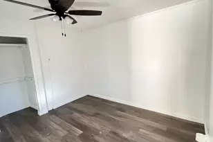 304 Lockwood St, White Settlement, TX 76108 - Photo 11