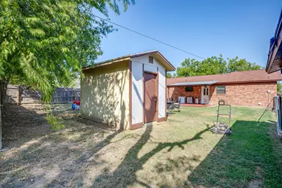 1211 Van Winkle Street, Weatherford, TX 76086 - Photo 37