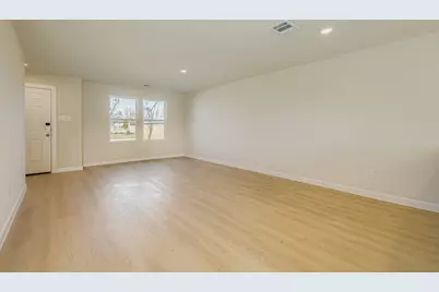 3012 Golden Birch Drive, Dallas, TX 75253 - Photo 5